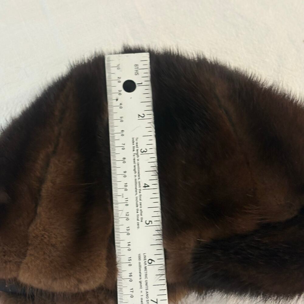 Vintage Genuine Mink Fur Hat Dark Brown Mahogany Cloche Pill Box Unbranded OS - Picture 11 of 13